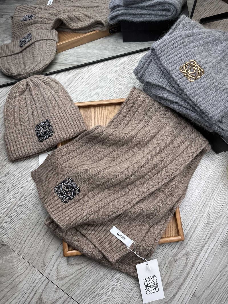 Loewe Caps Scarfs